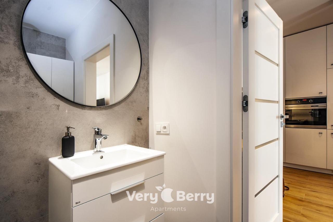 Garbary 104 - Apartament Z Balkonem - Self Check In 24H Познан Екстериор снимка